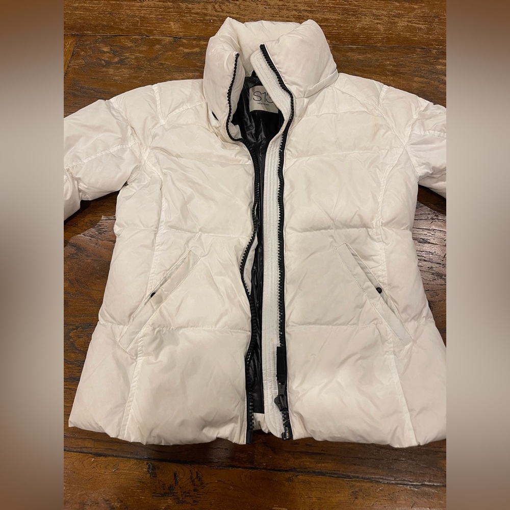 S13 Women's Icon High-Shine Cropped Puffer Coat